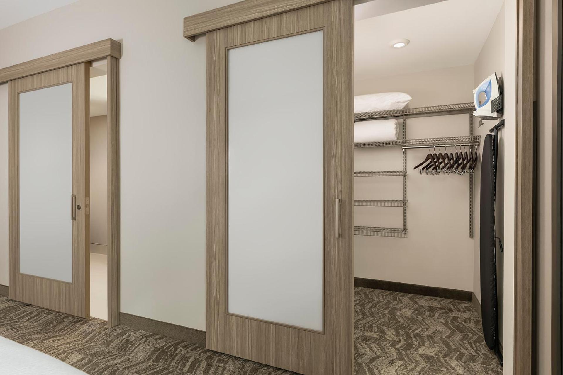 Springhill Suites By Marriott Fargo Chambre photo